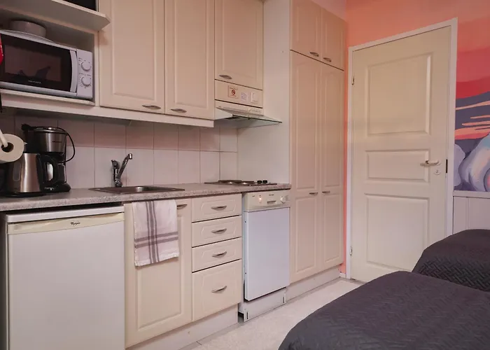 Cozy With Sauna In The Middle Of *